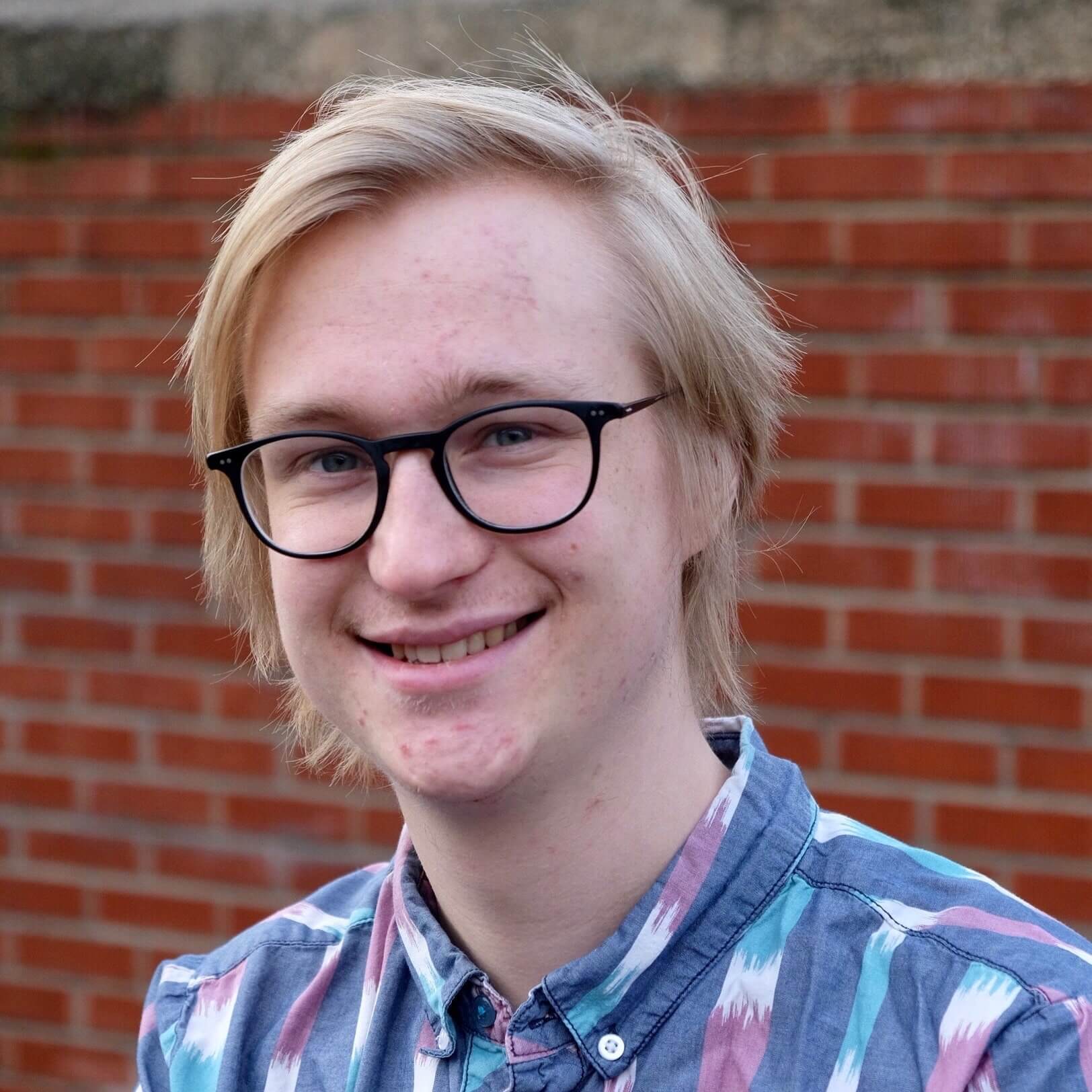 evan lane headshot